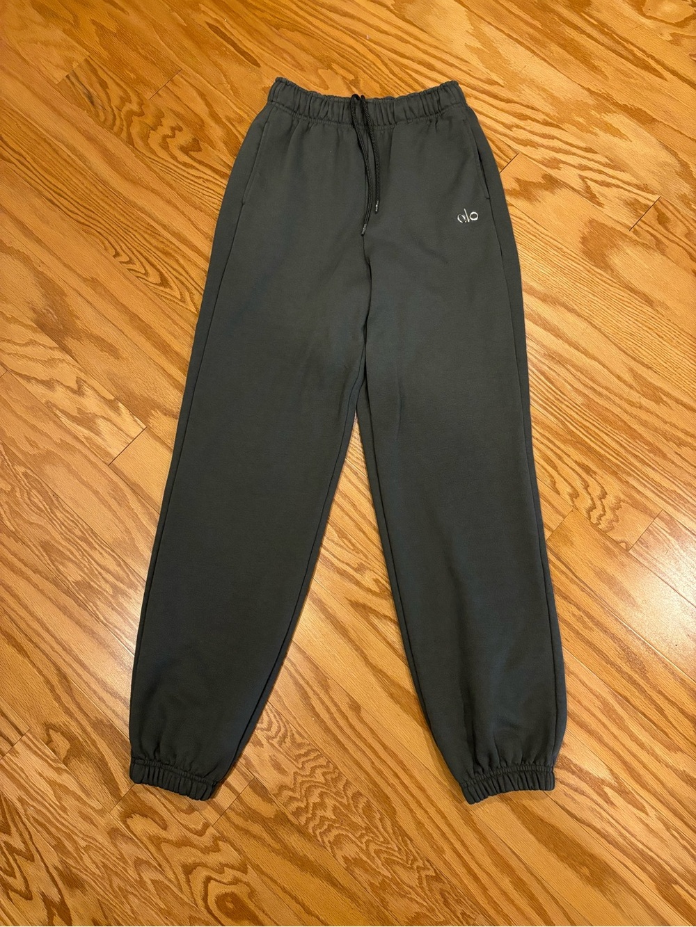 Alo Yoga Accolade Sweatpants in Charcoal Green Womens Size XXS